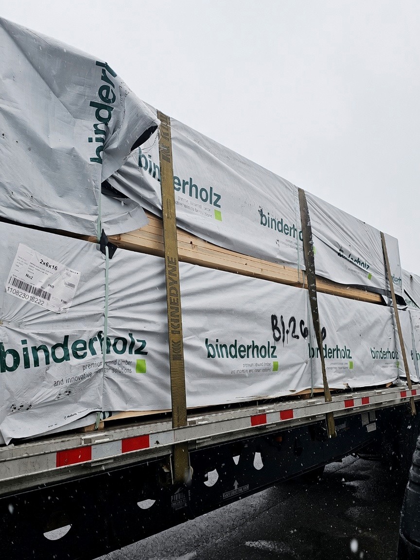 Heavy freight strapped and verified